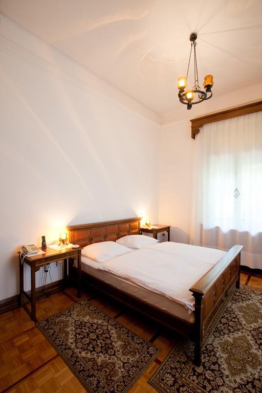 Vila Herberstein Велене Екстериор снимка